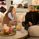 martha-stewart-pushes-drew-barrymore-in-tense-talk-show-moment