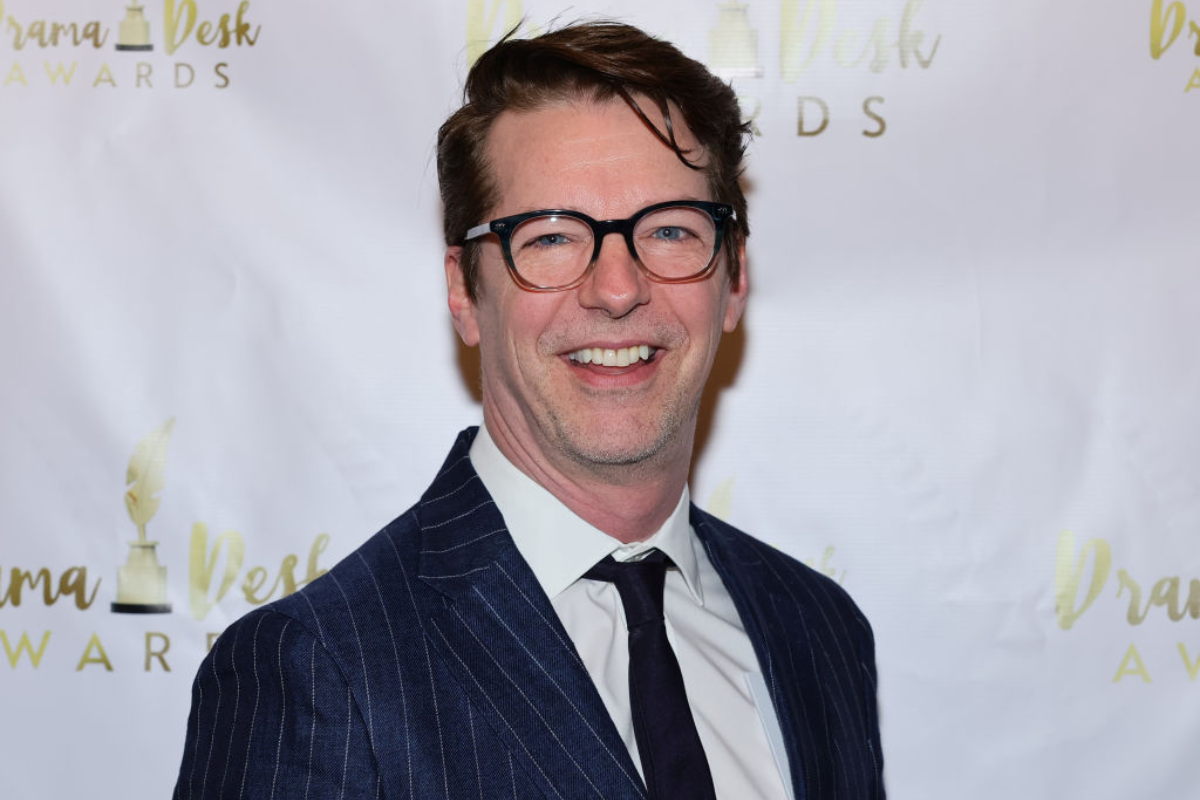 will-grace-star-sean-hayes-hospitalized-twice-in-same-night