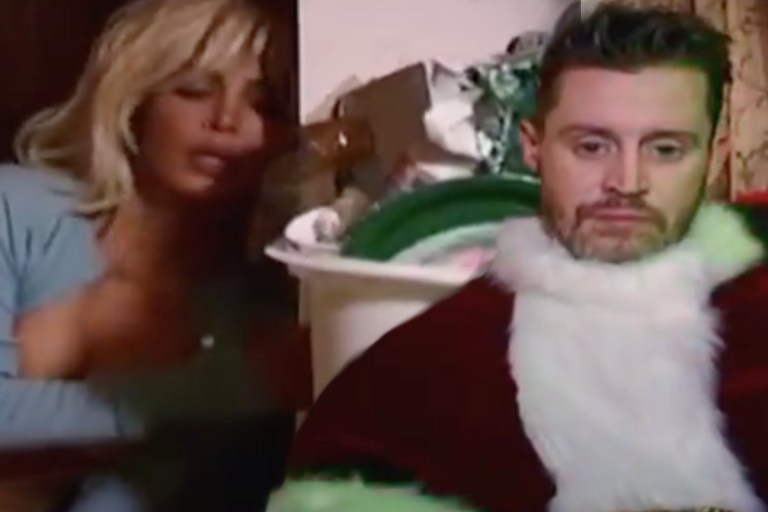 Kim Kardashian Drops 'santa Baby' Video With Macaulay Culkin