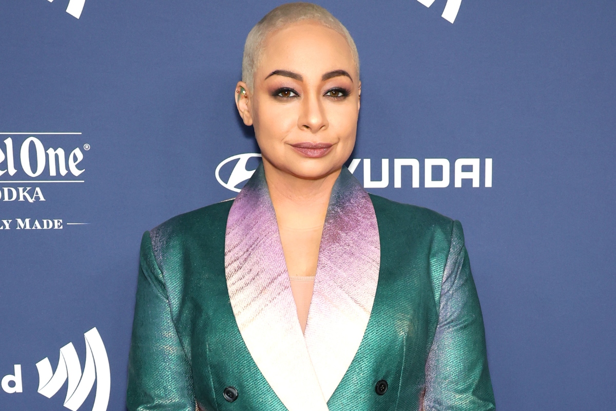 raven-symone-reveals-breast-reduction