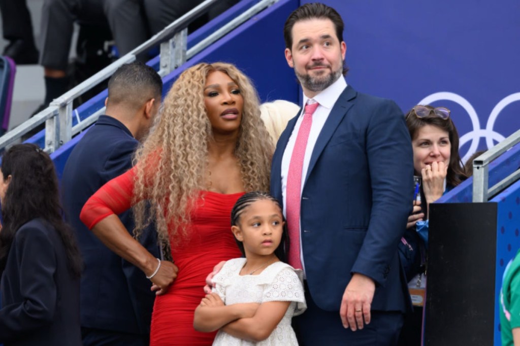 Serena Williams Blasts 'Ridiculous' Skin Bleaching Allegations