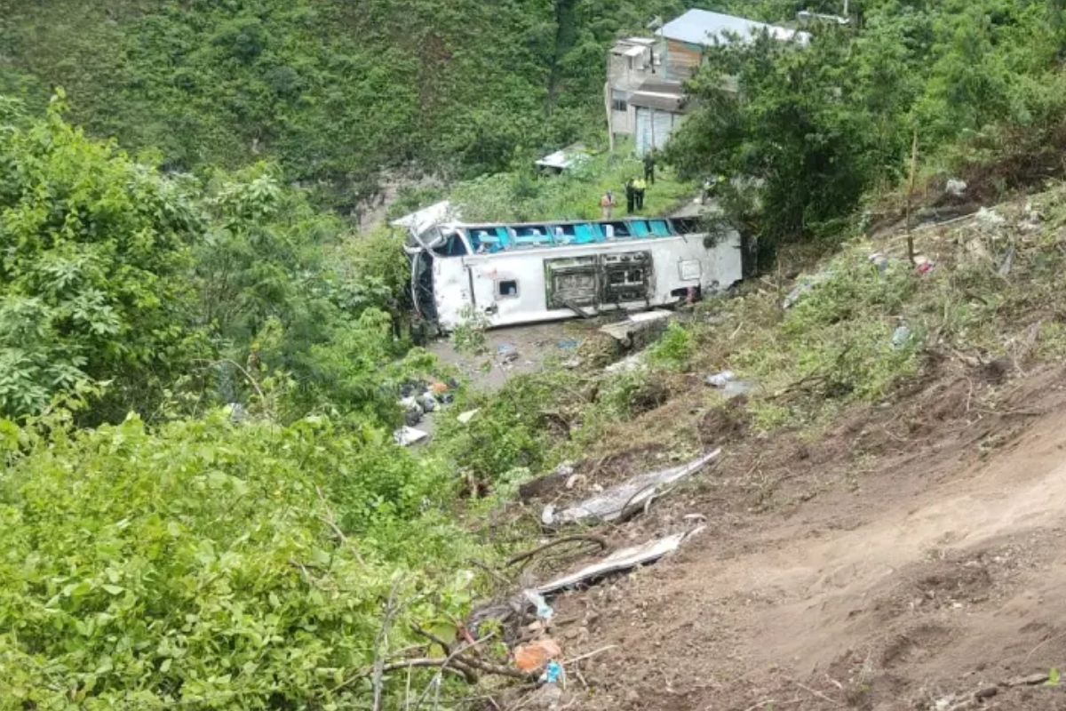 At Least 13 Dead, 28 Injured After Bus of Tourists Plunges Down 160-Foot Gorge