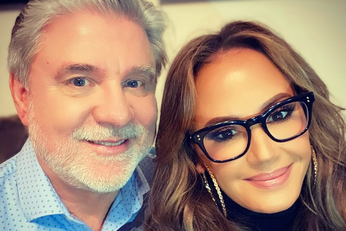 Leah Remini Speaks Out After ‘Best Friend’ Mike Rinder’s Death