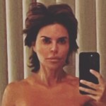 lisa-rinna-bares-all-in-sultry-selfie-see-the-pic